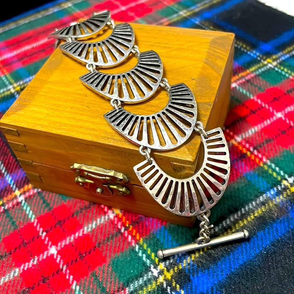 🍀 Lucky Brand 🍀 Silver Bracelet Open Cut Detailing